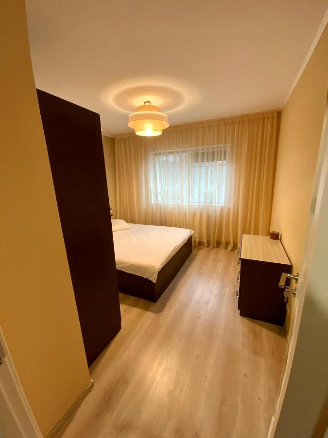 Apartament Bella Tirgu Ocna Exterior photo